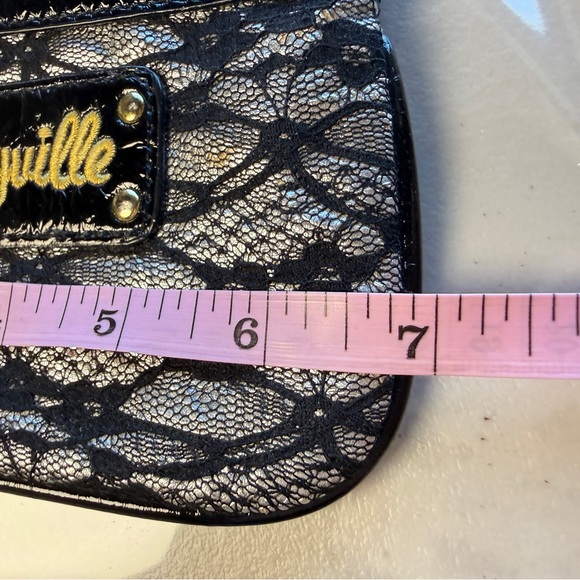 Betsey Johnson Black Gold Patent Lace with Stud Detail Zip Wristlet Betseyville - Picture 7 of 7